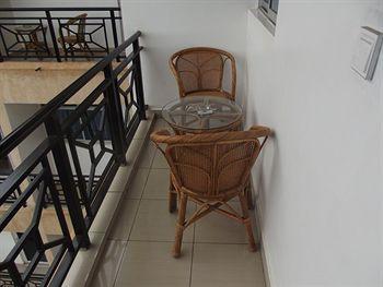 M P Hotel 4*