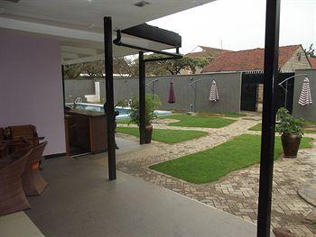 Hotel M P 4*