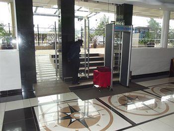 M P Hotel 4*