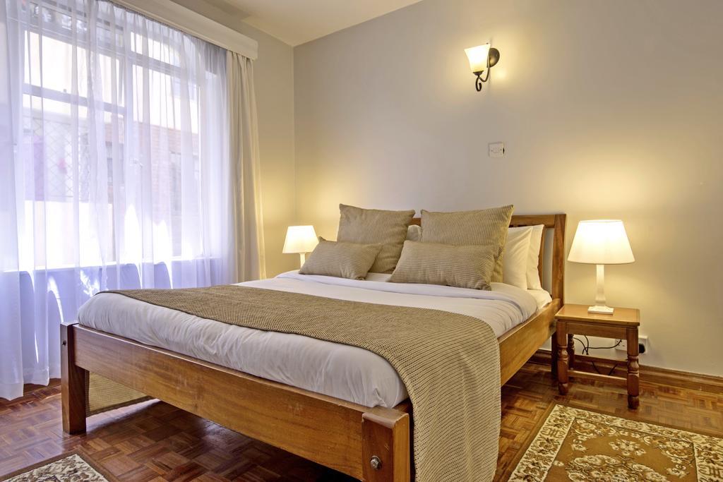 Salonika 4* Nairobi