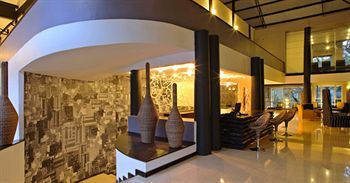 West Wood Hotel 4*