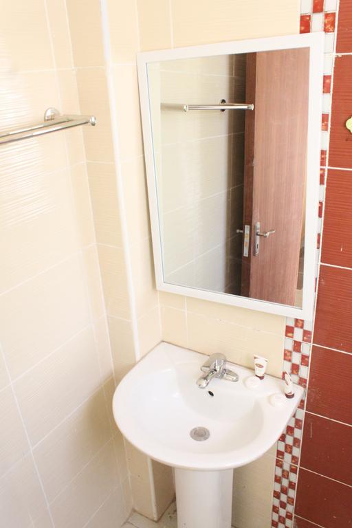 Homestay Elegant Comfy Rooms- Jkia
