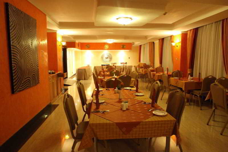 Summerdale Hotel