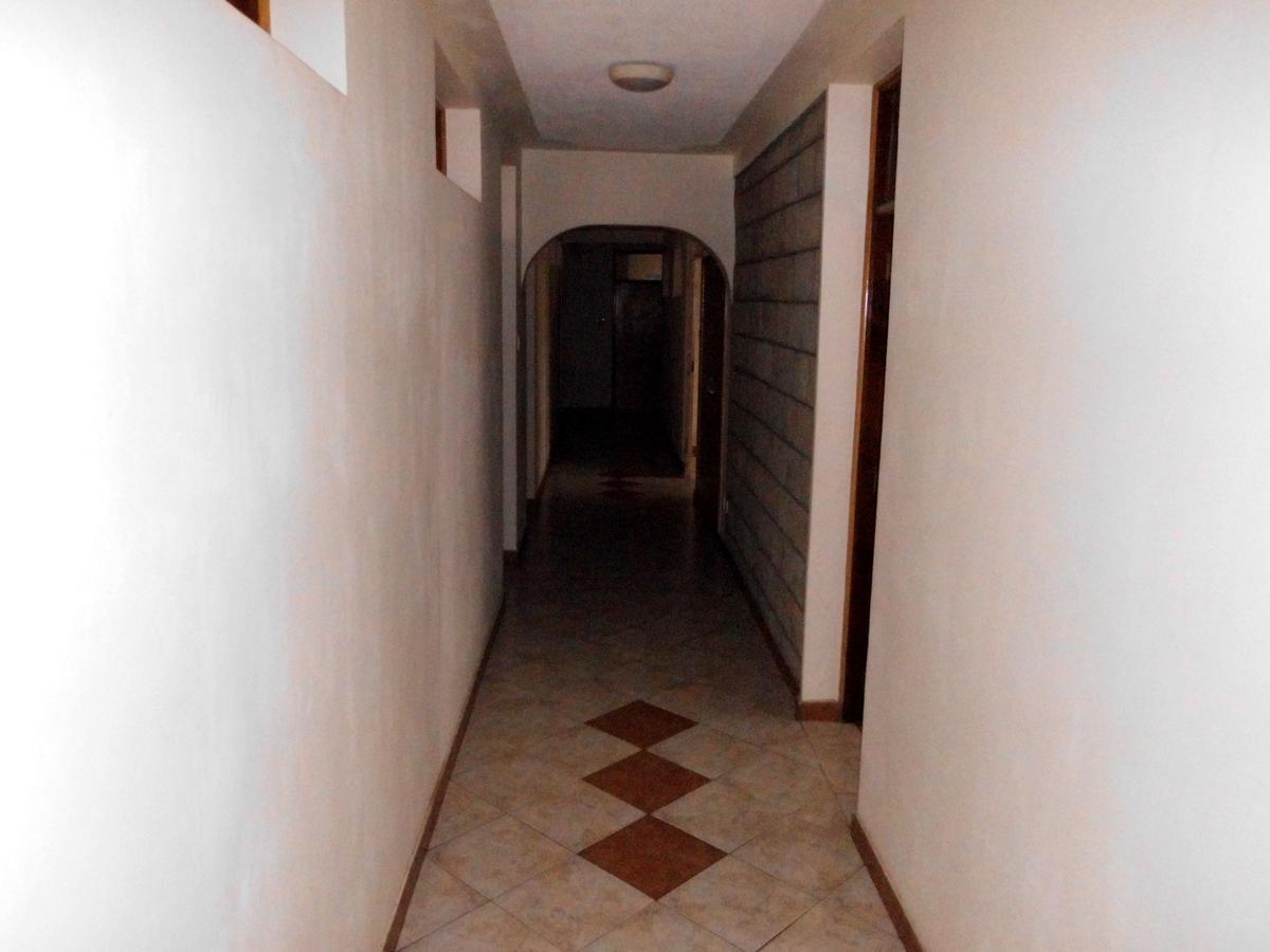 Homestay Cmm Gardens Nairobi