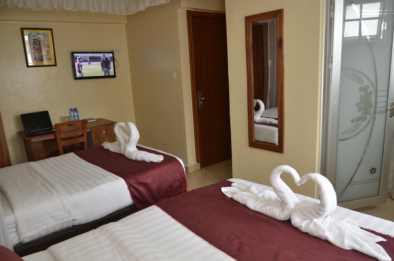 Decasa Hotel 3*