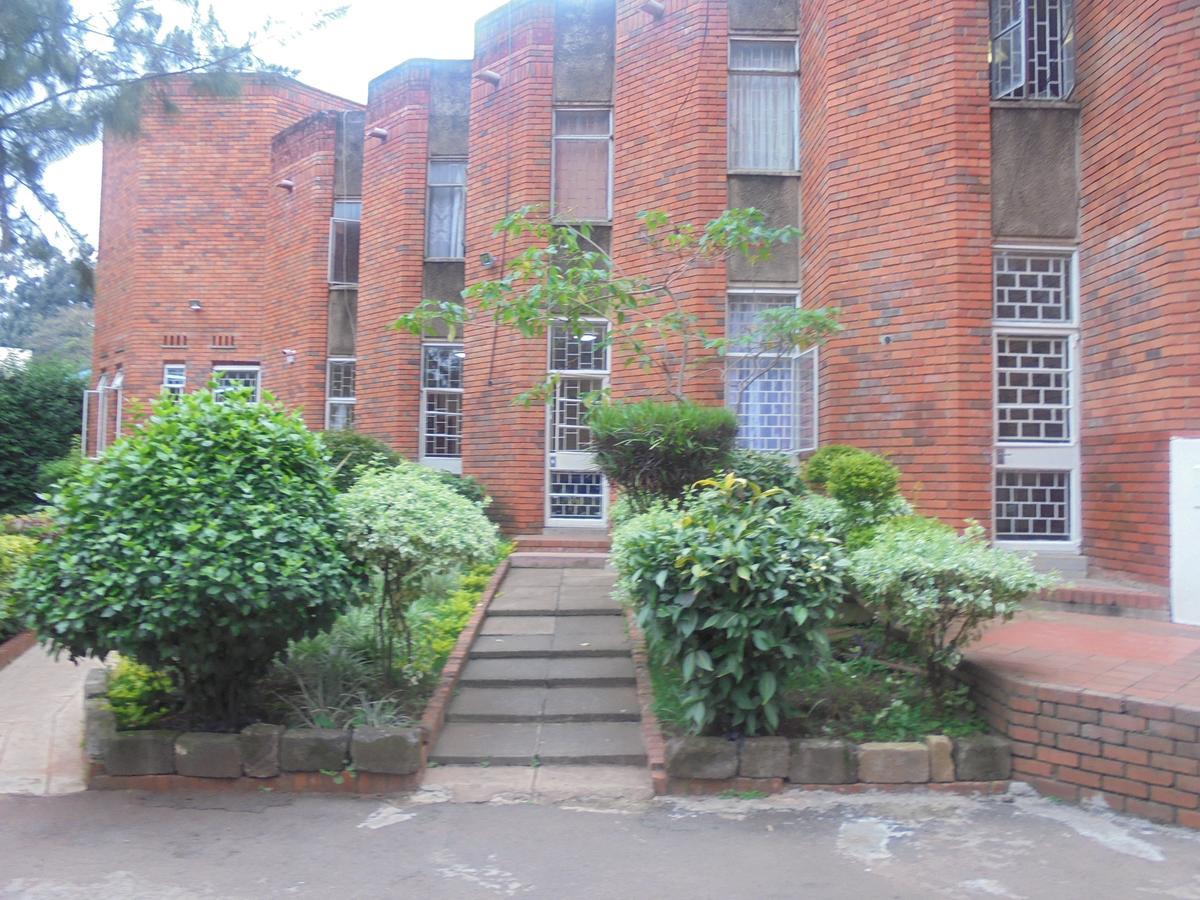 Ufungamano House