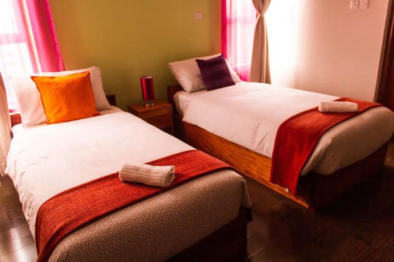 Aparthotel Huku Qwetu - City Sea Breeze *