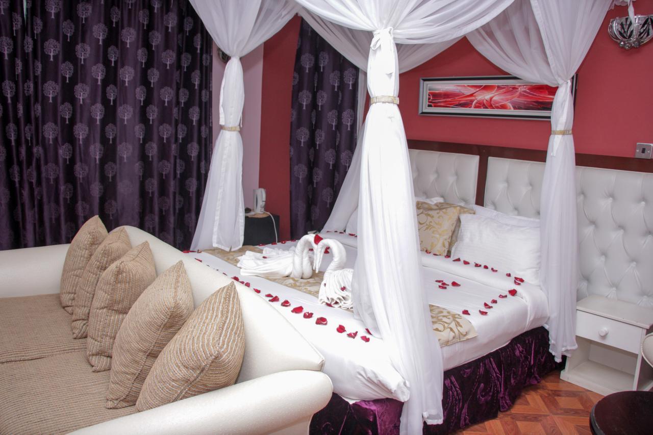 Hotel Karen & Nairobi