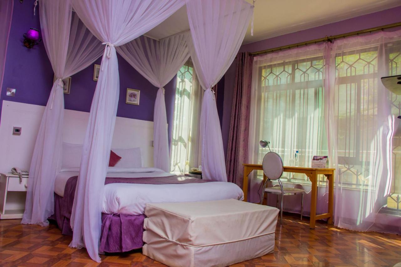 Karen & 3* Nairobi