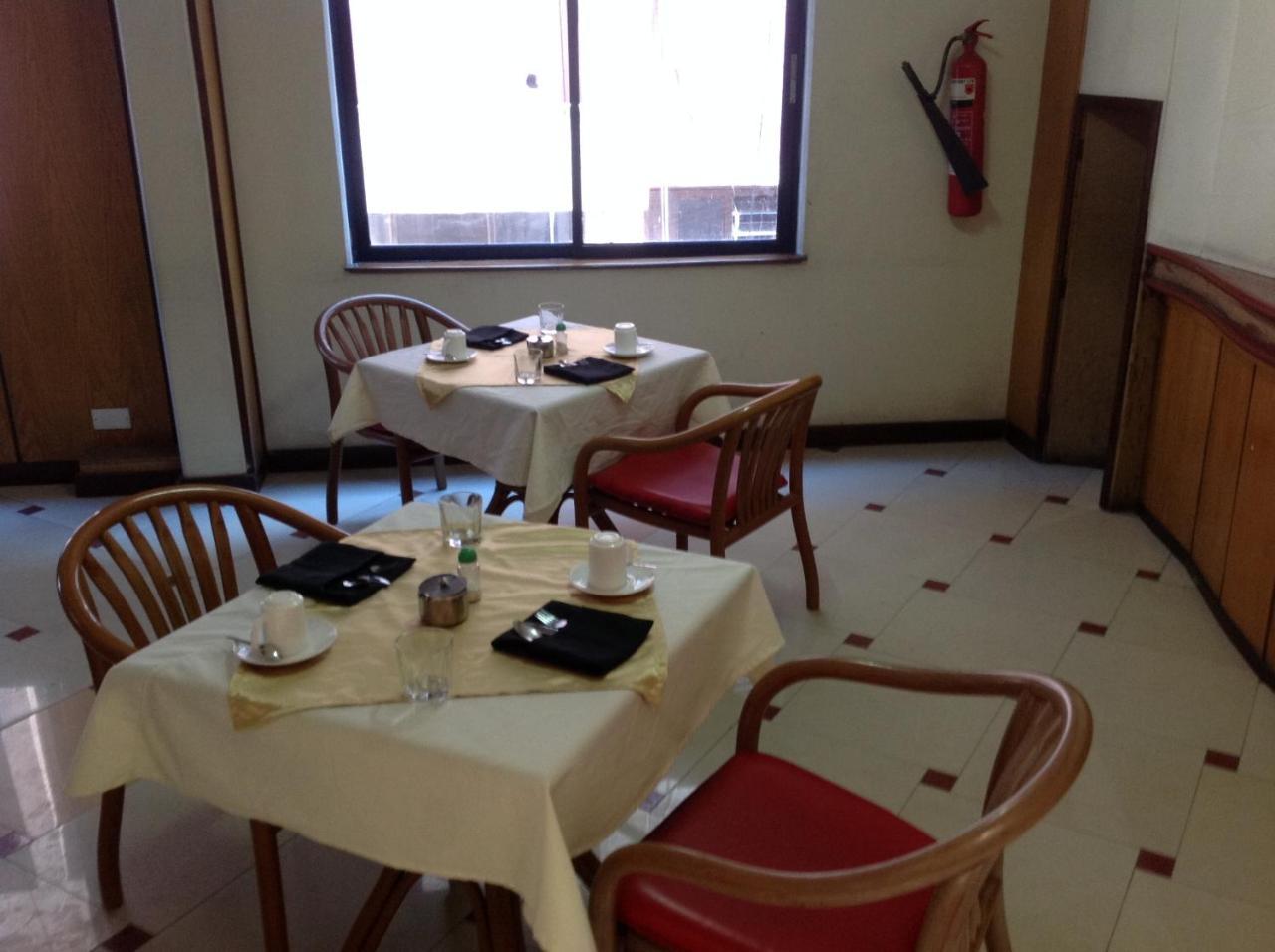 Diamond 3* Nairobi