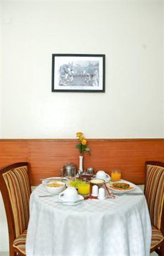 Hotel Paris Nairobi