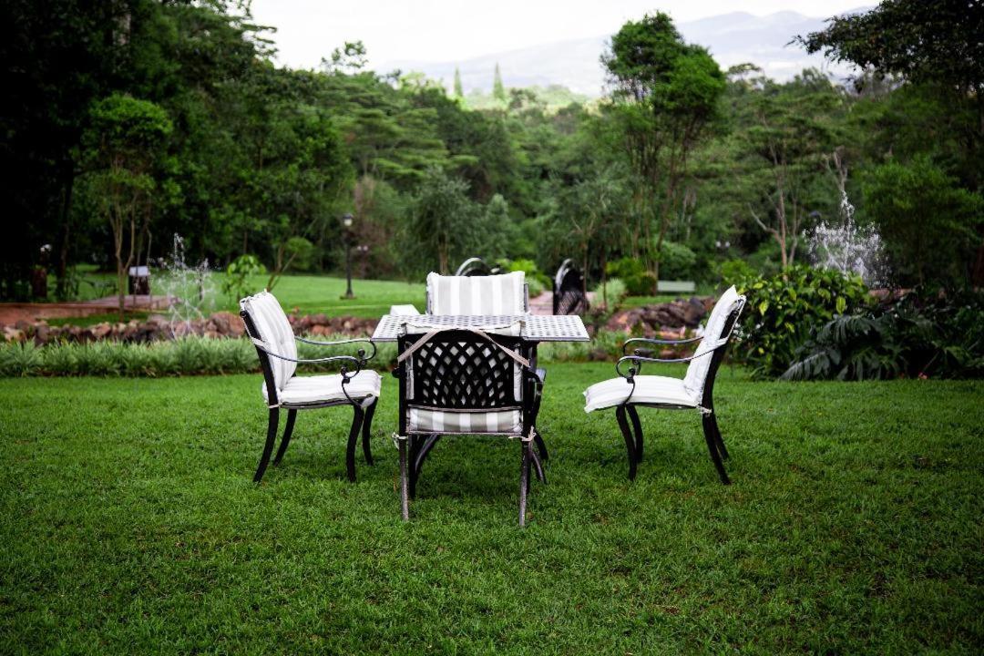 Entim Sidai Resort 4*