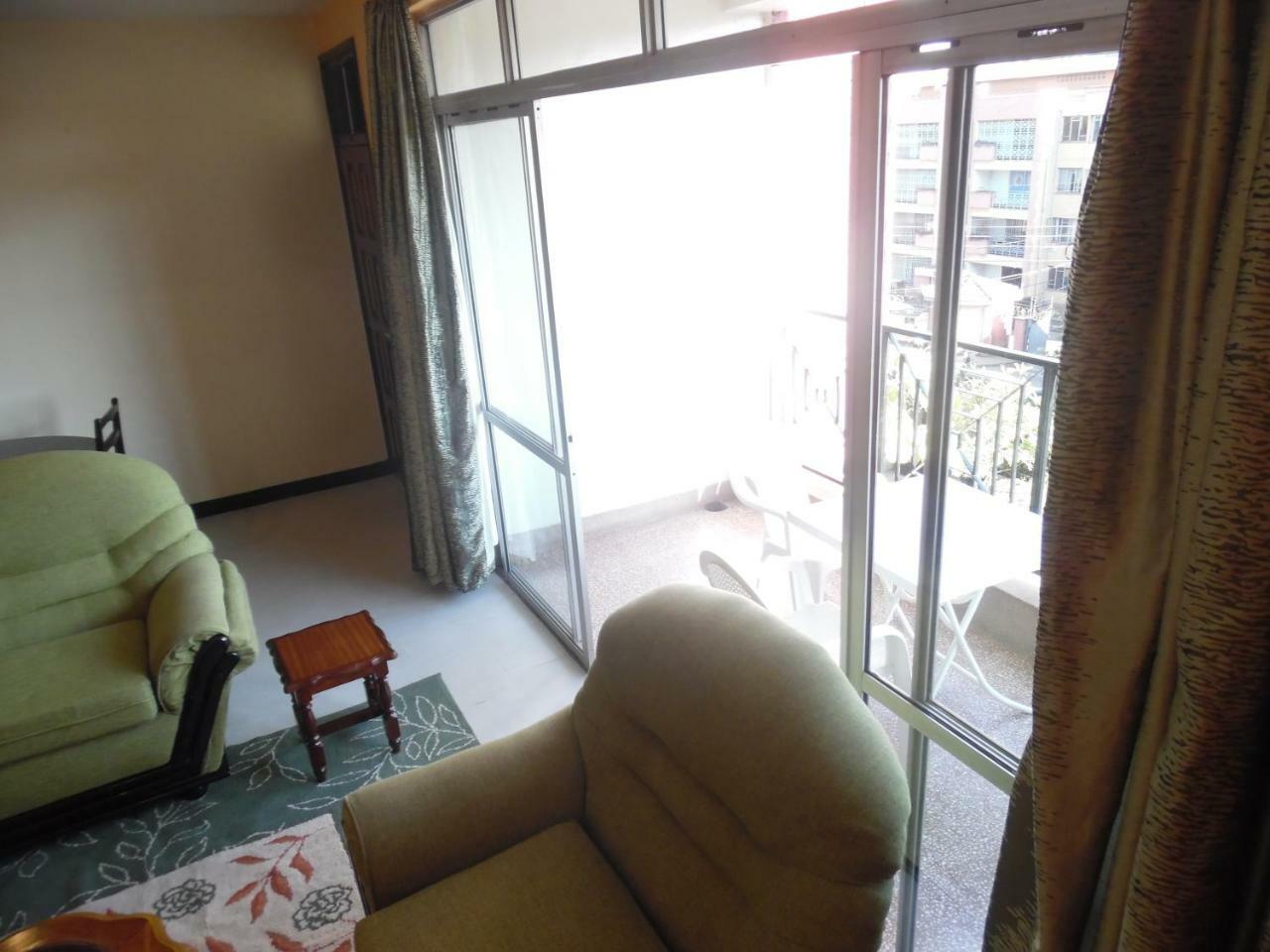 Court Samra Apartment