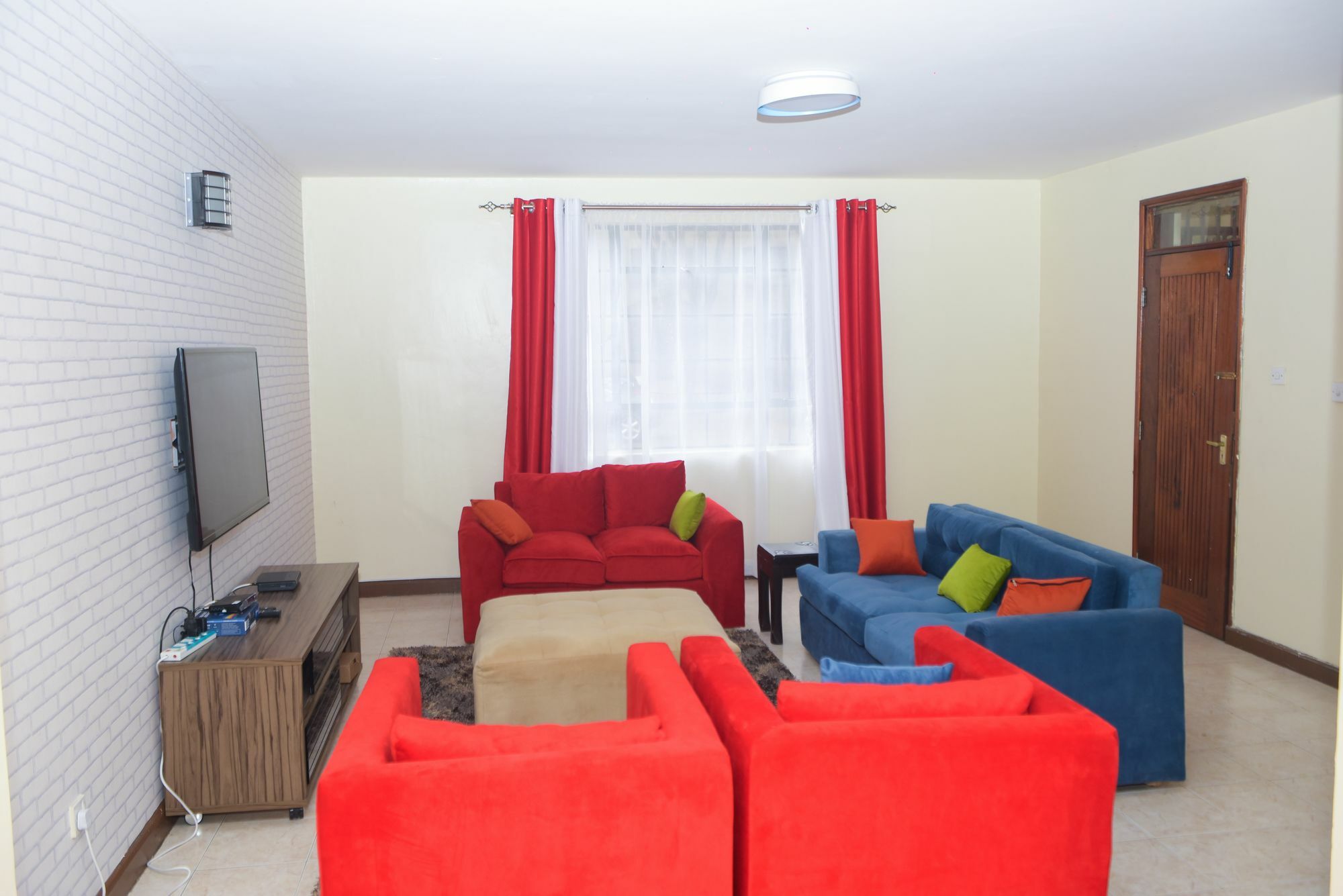 Apartment Giroy Furnished *