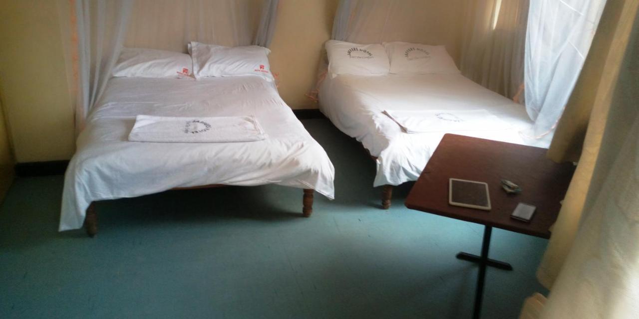 Jaffers Hotel 2*
