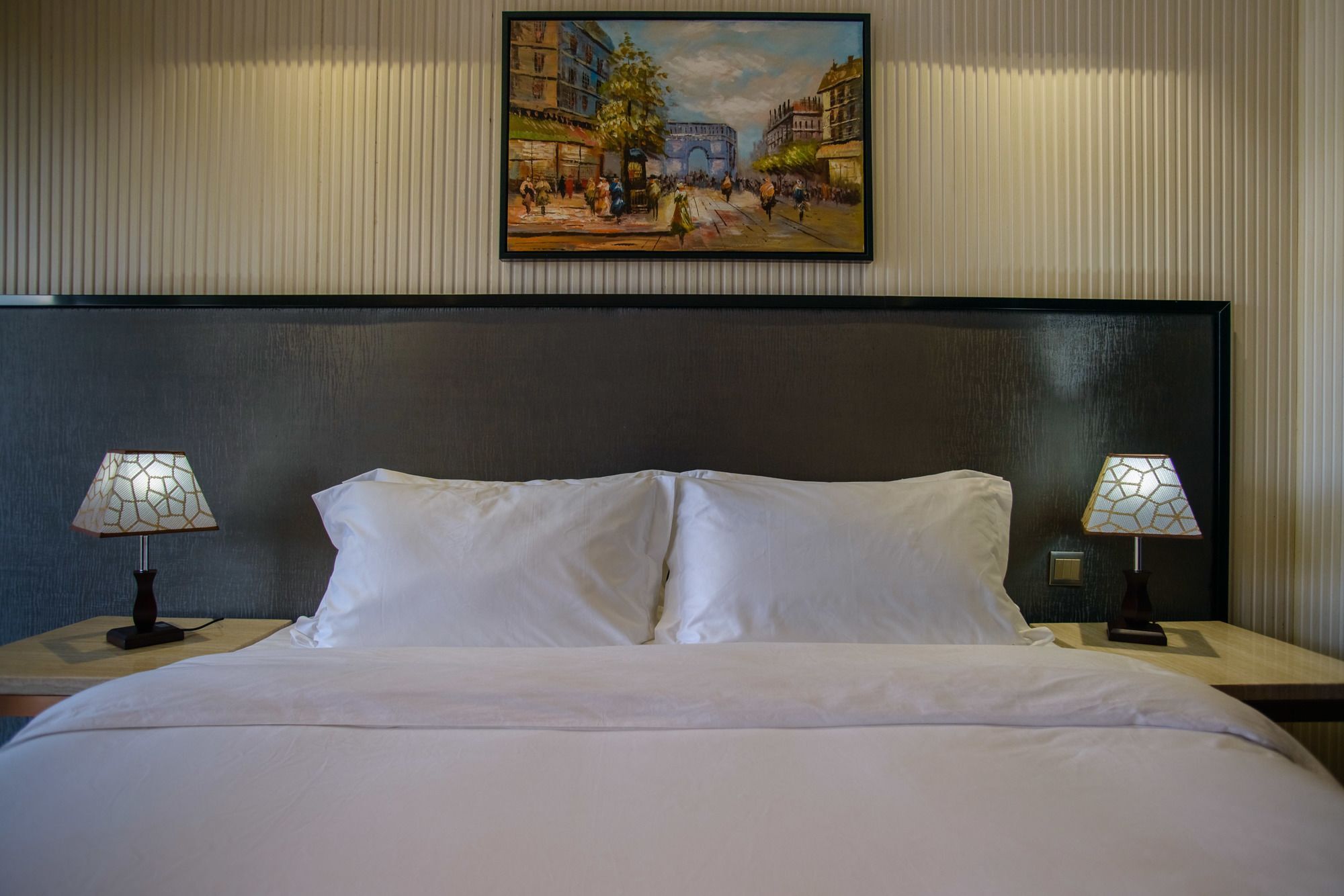 Swiss International Lenana Mount 4*
