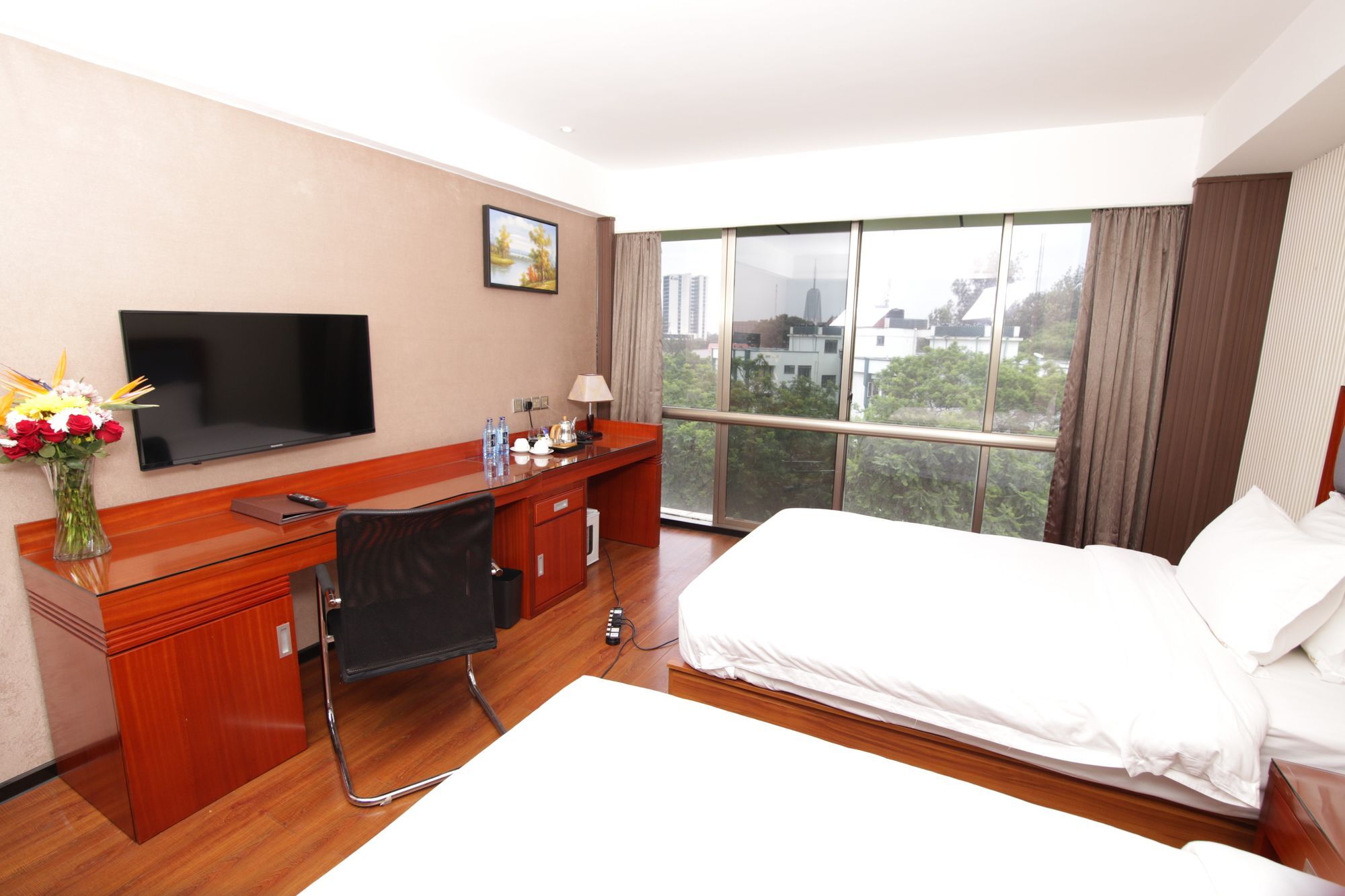 Hotel Swiss International Lenana Mount 4*