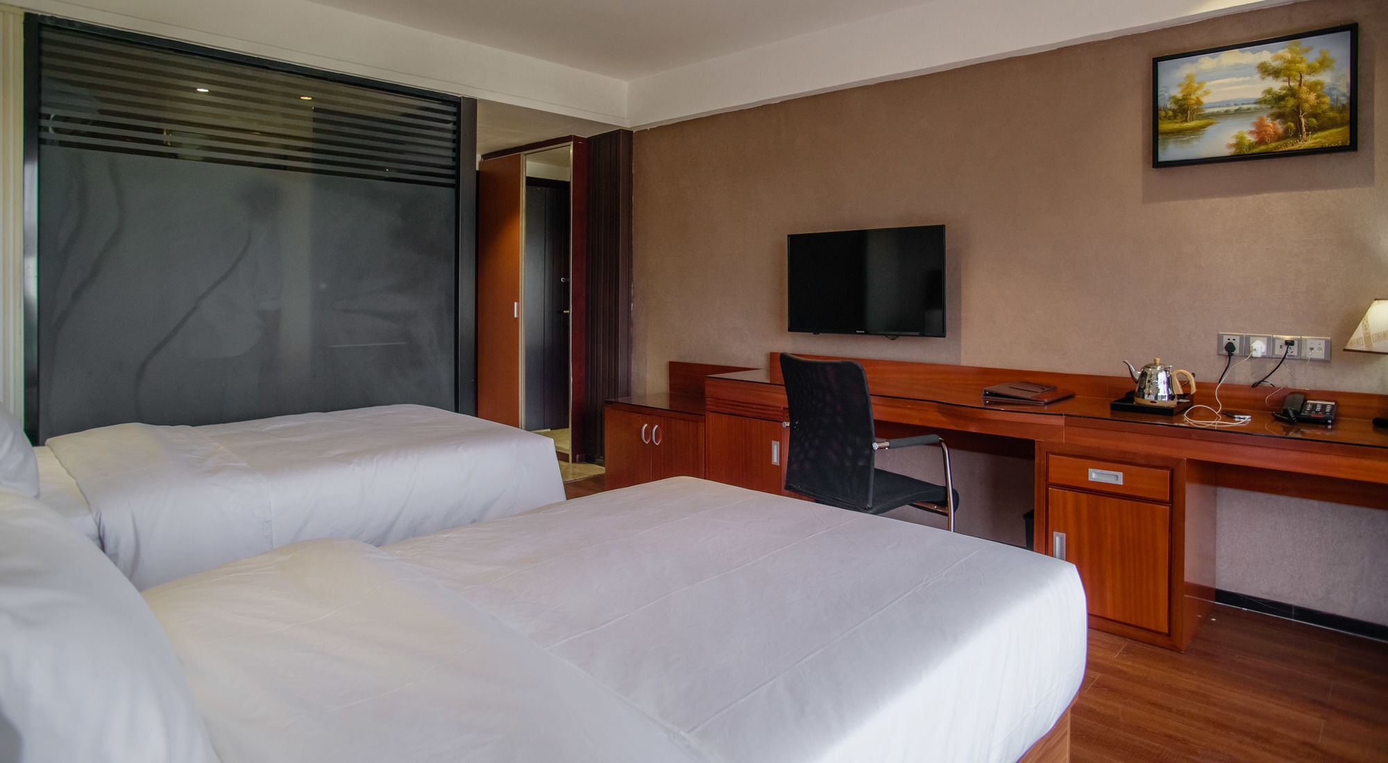 Swiss International Lenana Mount Hotel 4*