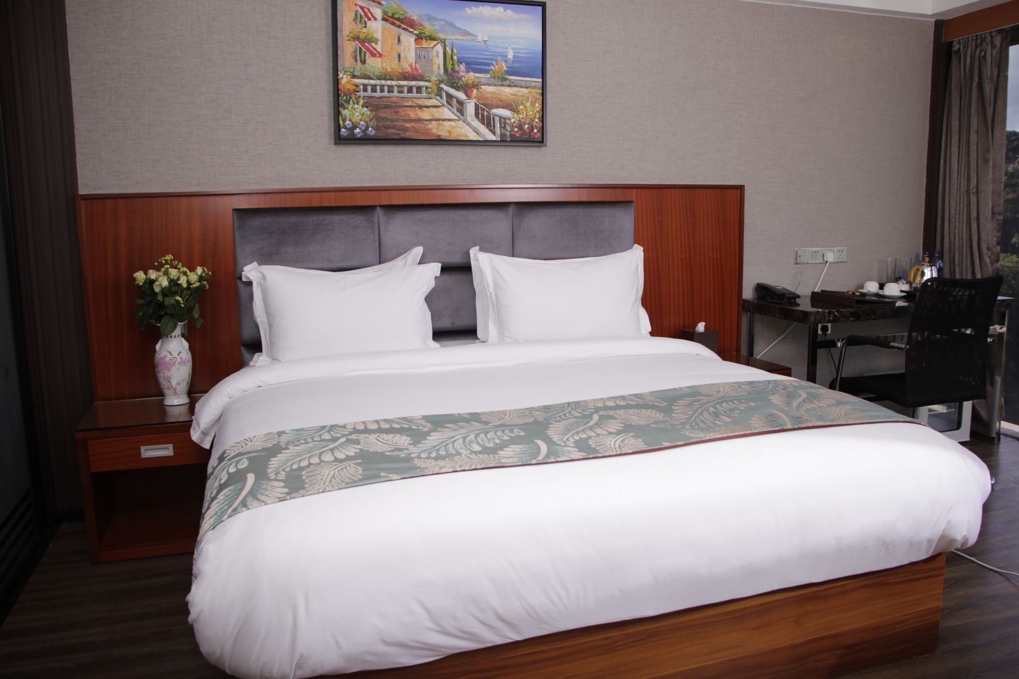 Hotel Swiss International Lenana Mount 4*