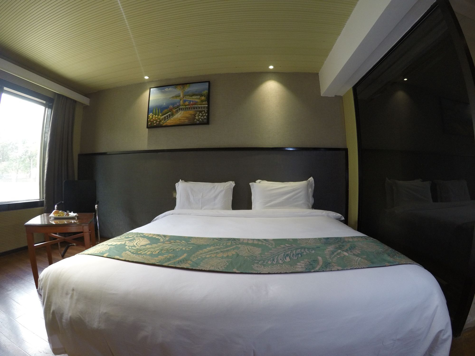 Hotel Swiss International Lenana Mount 4*