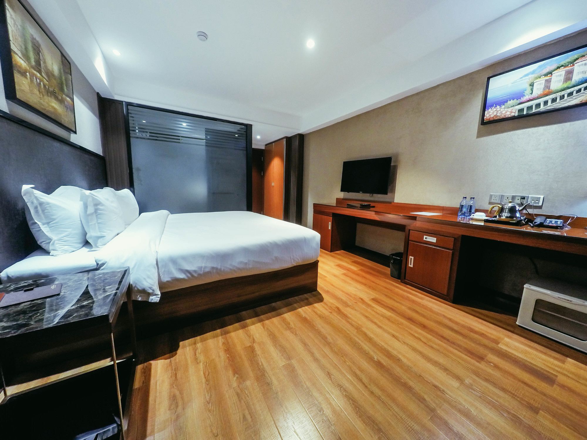 Swiss International Lenana Mount Hotel