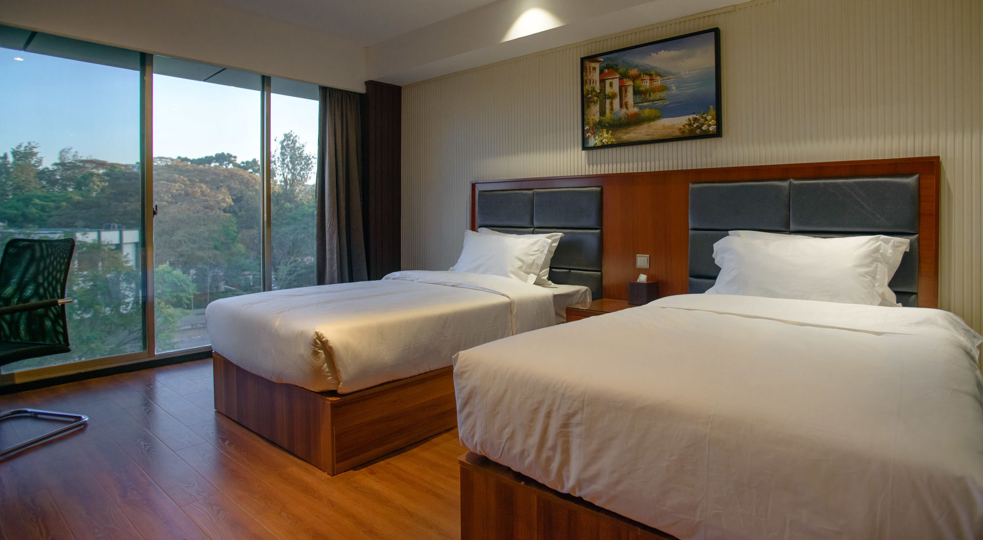 Hotel Swiss International Lenana Mount 4*