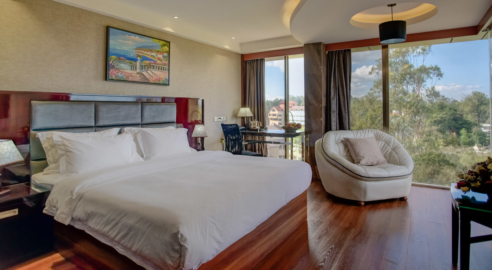 Hotel Swiss International Lenana Mount 4*
