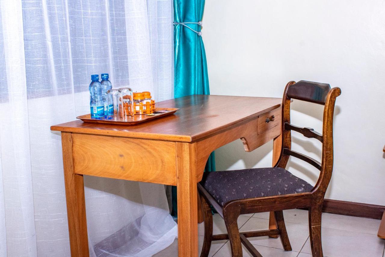 Kate Apartments, Studios-mvuli Suites,