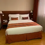 Waridi Paradise Hotel And Suites