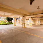 Crest Park Apartments