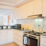 Edmor Residences Riverside