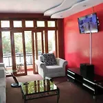 Rose Avenue Penthouse