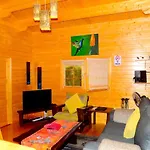 Severine Cottages And Lounge Ltd