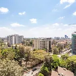 Cozy And Low Budget Studio In A Kilimani Apartment