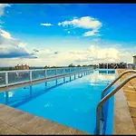 The Vip Nest Kiambu Road - Swim ,Feed, Wifi And Sleep