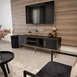 2 Bedroom Furnished Apartment In Kilimani, Nairobi, Kenya With A Pooll
