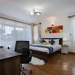 Luxel Suites By Homes By Della