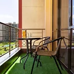 Mildans Place - Homes By Della