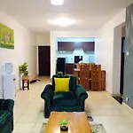 Lovely 1 Bedroom Condo At Greatwall Gardens