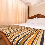 Upperhill Blueberry Hotel