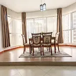 Kipeo Suites By Homes By Della