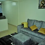 One Bedroom Apt At Epic Brownstone Kitisuru