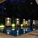 The Zehneria Hotel