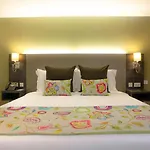 Tamarind Tree Hotel