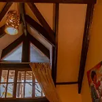 The Annex At 64 : Cozy, Rustic Cottage/Treehouse