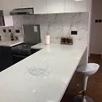 Jw Apartments