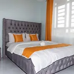 Springstone Executive Apartment Rm 15