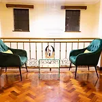 Smothers Suites And Restaurant