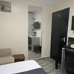 Sharz Place