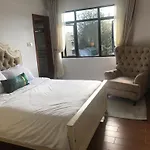 Lux Suites Dennis Pritt Business Apartments Kilimani